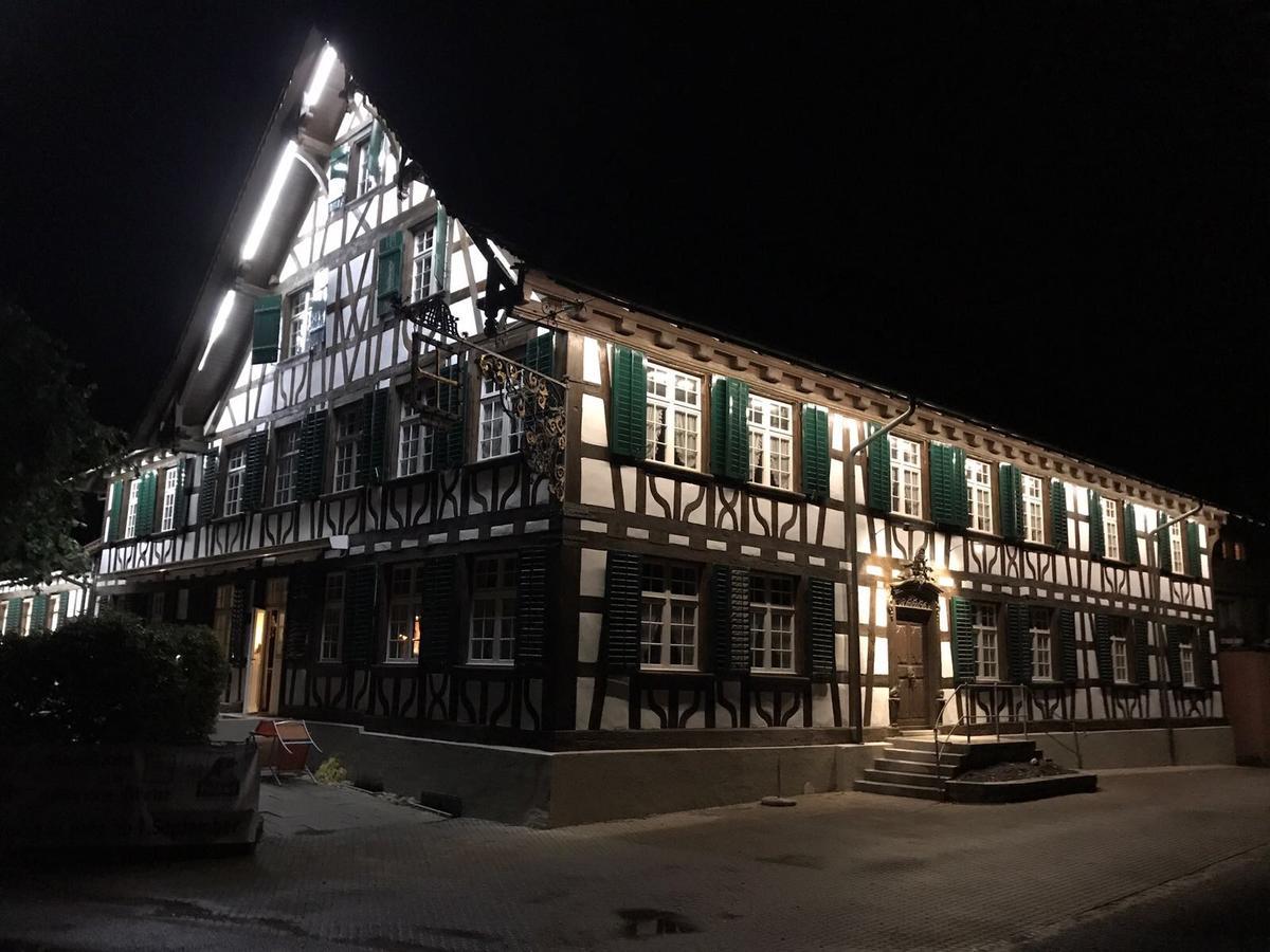 Gasthaus Zum Goldenen Kreuz Hotel Rafz Luaran gambar